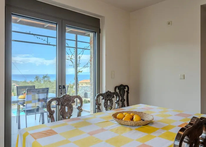 Thalassori Agios Nikolaos (Mani)